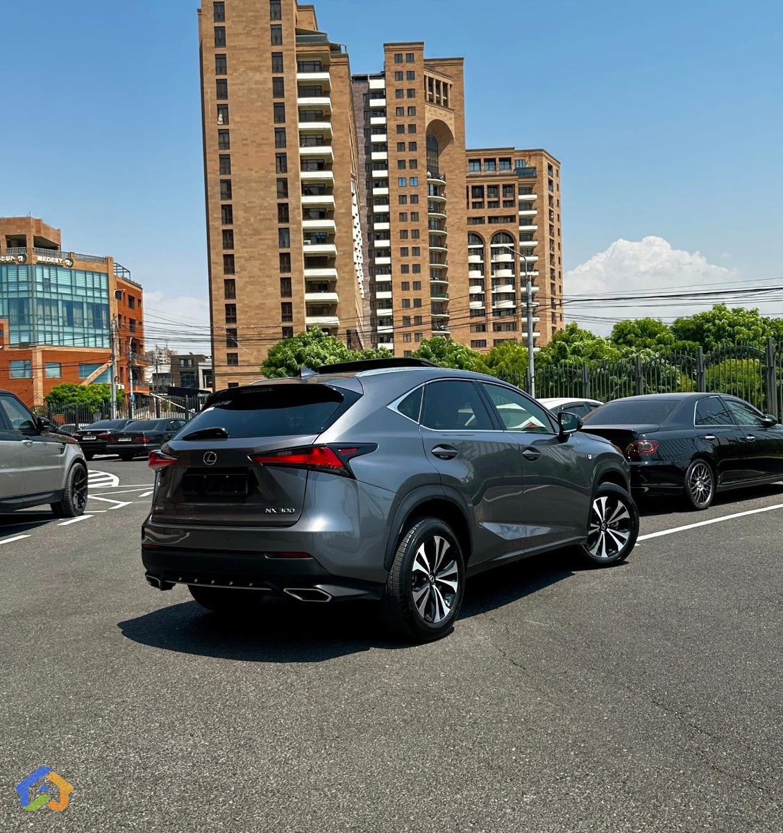 Lexus NX F Sport 2021 - image 6
