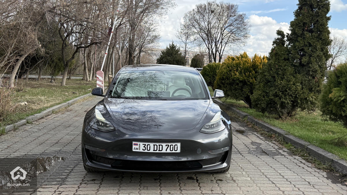 Tesla Model 3 Sr+ - image 3