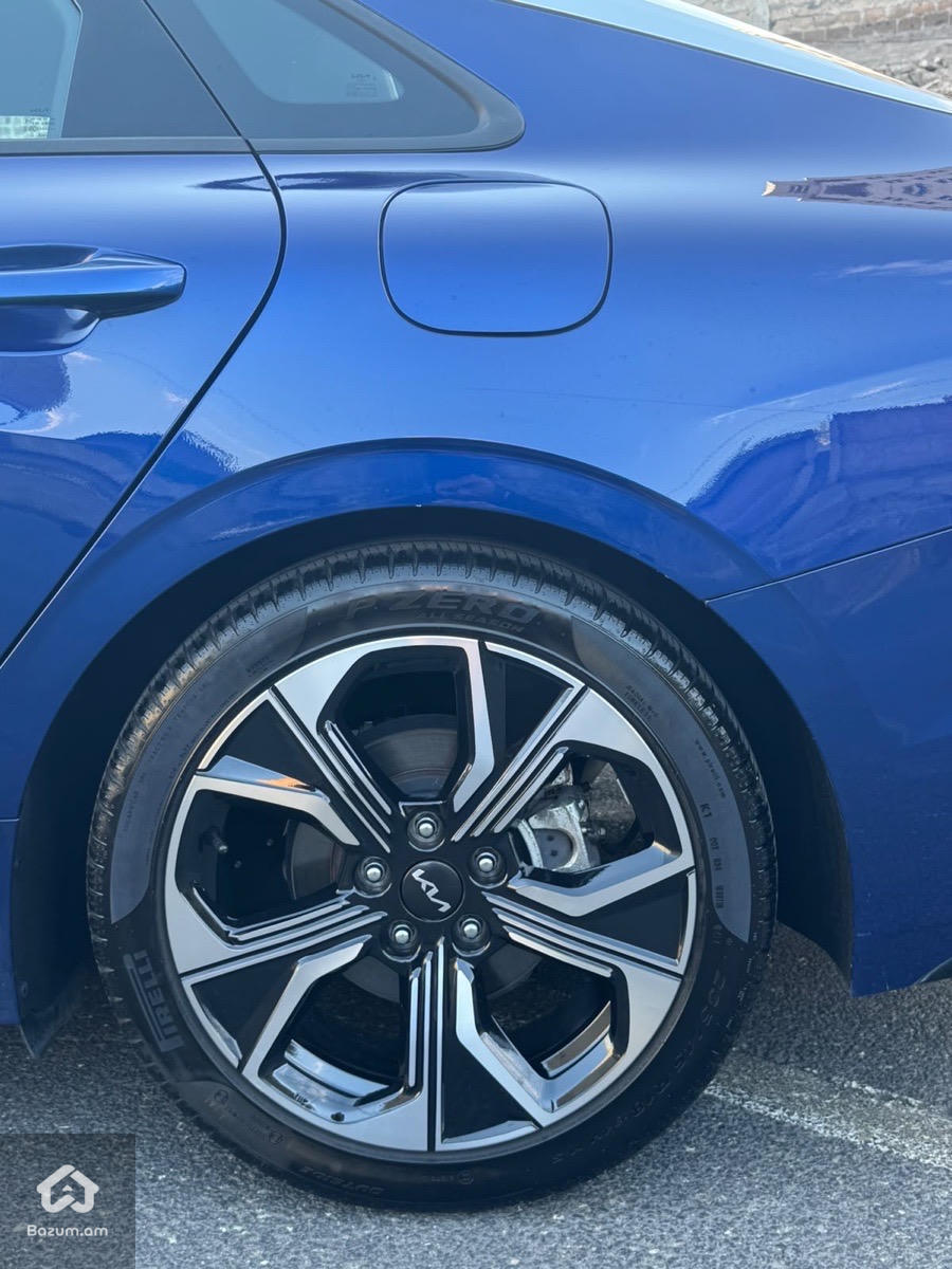 Kia K5 2025 GT-LINE - image 7
