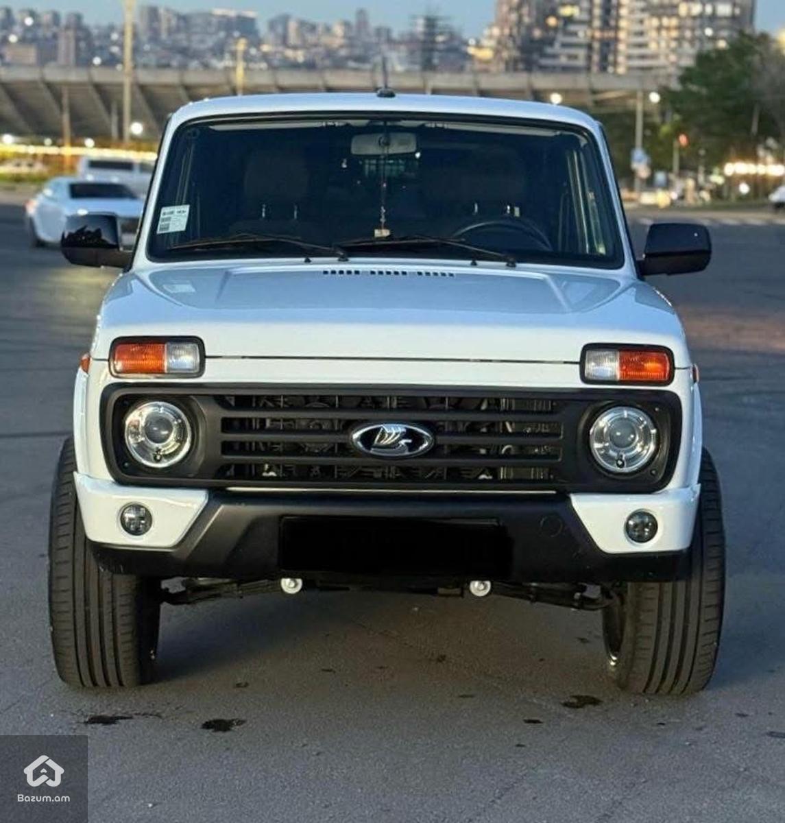 Lada Niva - image 2