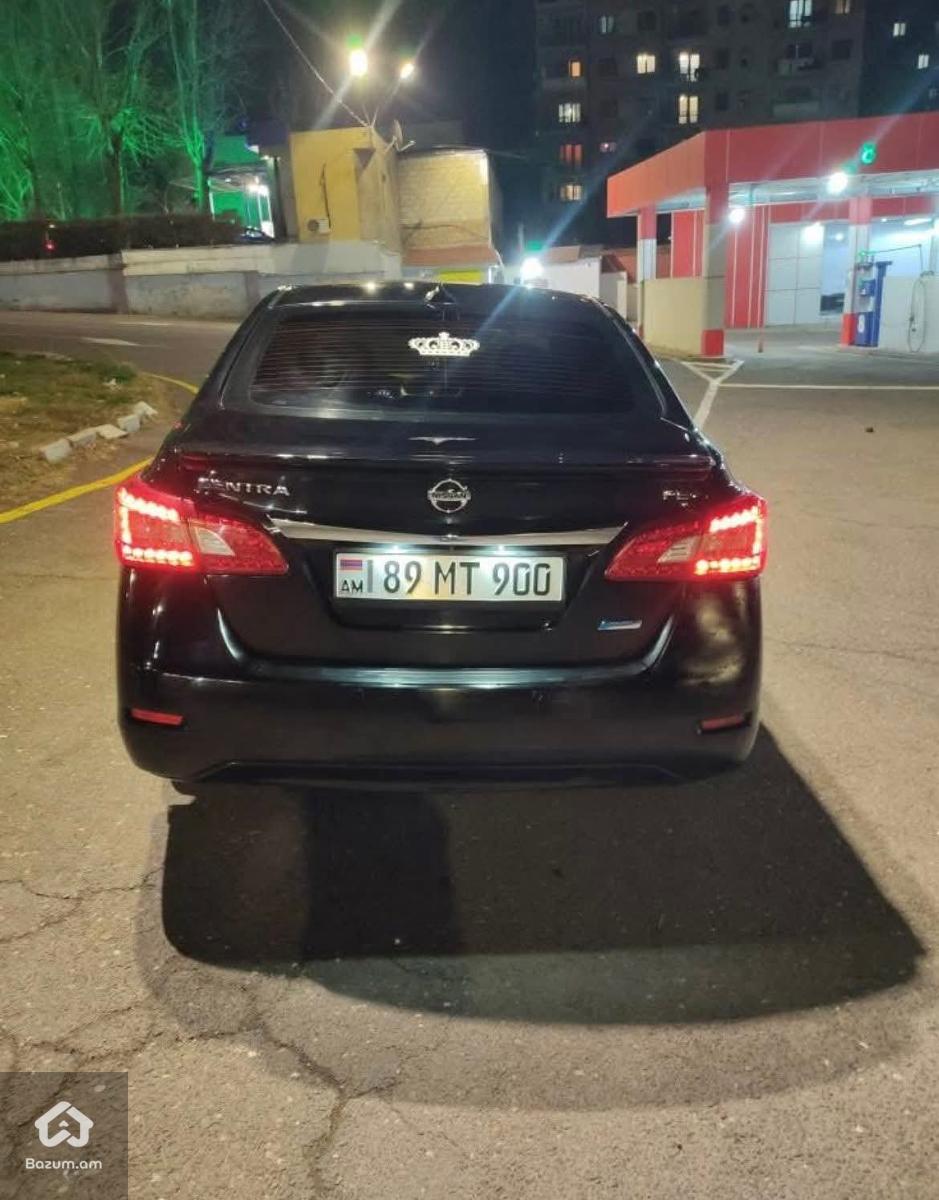 Nissan Sentra - image 3