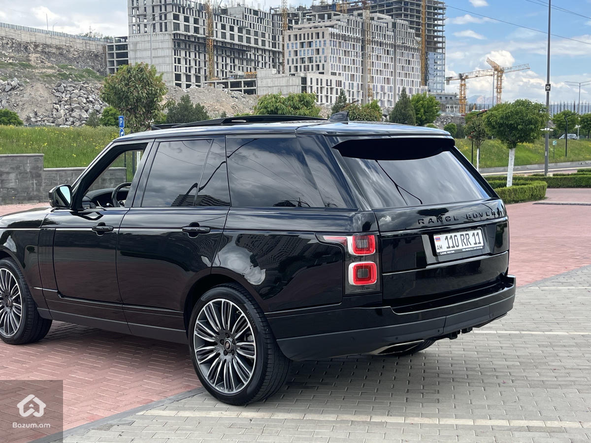 Range Rover Vogue - image 6