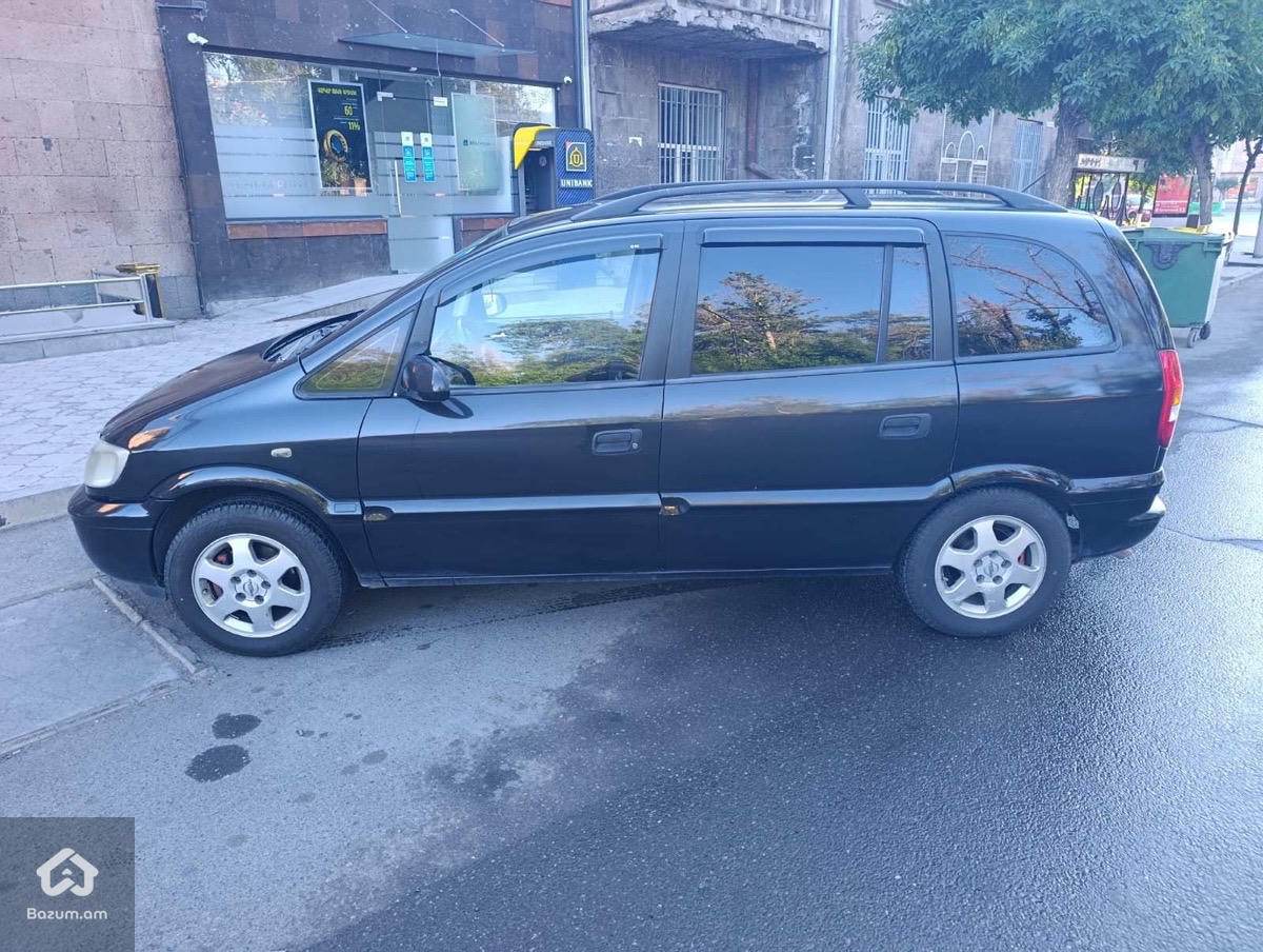 Opel Zafira - image 3