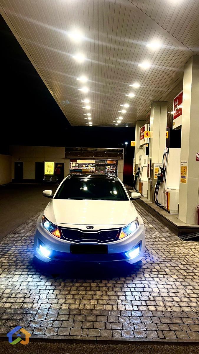 KIA OPTIMA HYBRID - image 4