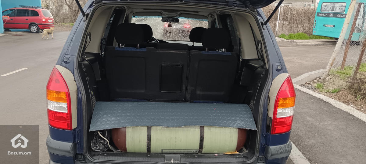 Opel Zafira - image 10