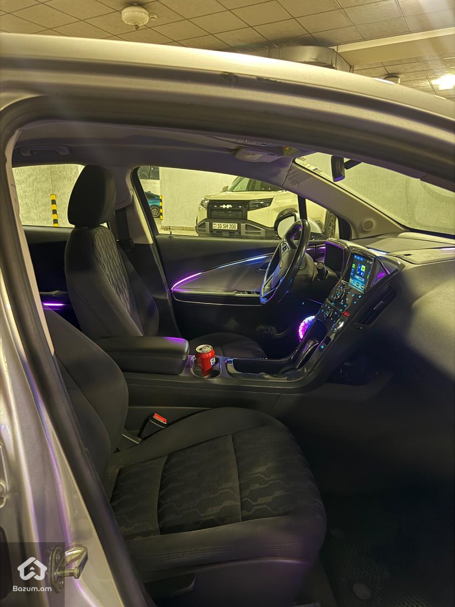 Chevrolet Volt - image 6