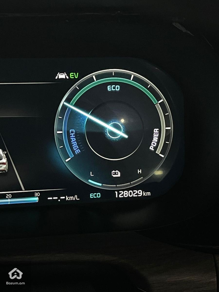 Kia K5 HYBRID - image 53