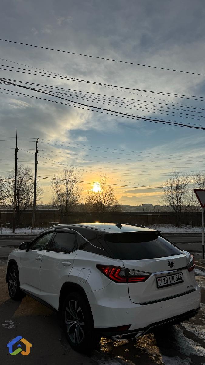 Lexus RX350 restyle - image 4