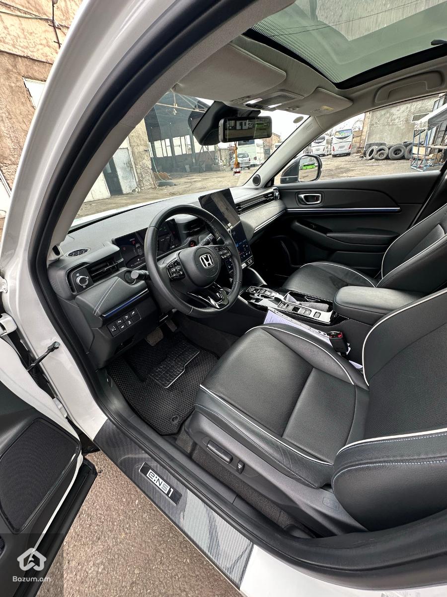 Honda e:NS1 - image 8