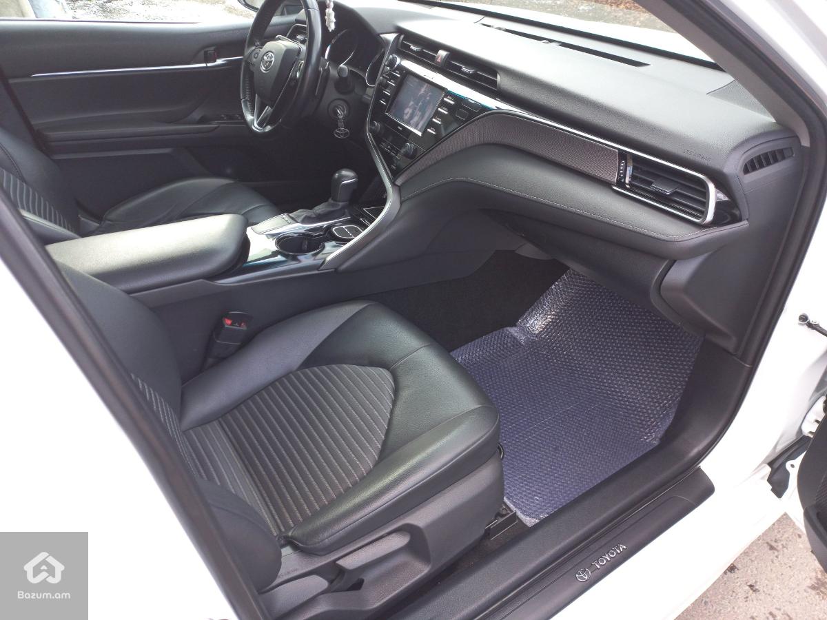 Toyota Camry V70 Անթերի - image 12