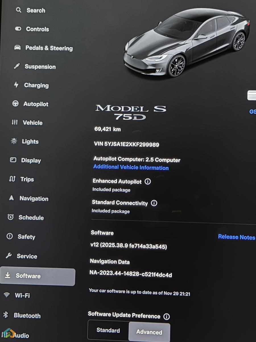 Tesla Model S - image 10