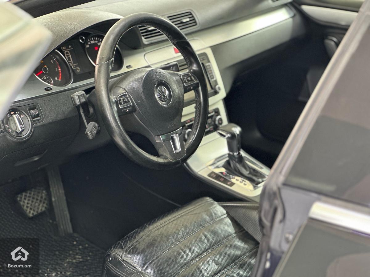 Volkswagen Passat CC 2010թ, Սերվիզի Ավտո - image 9