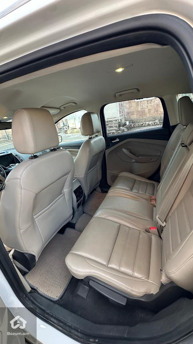 FORD ESCAPE(Titanium) - image 6