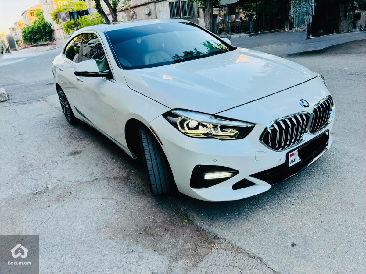 2020 BMW 228i Xdrive - image 4