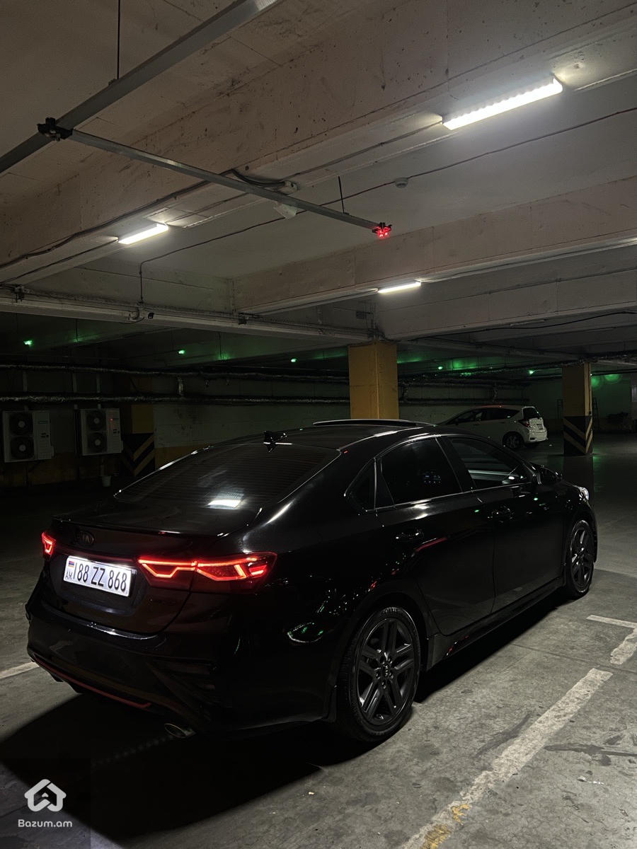 Kia Forte 2021 - image 3