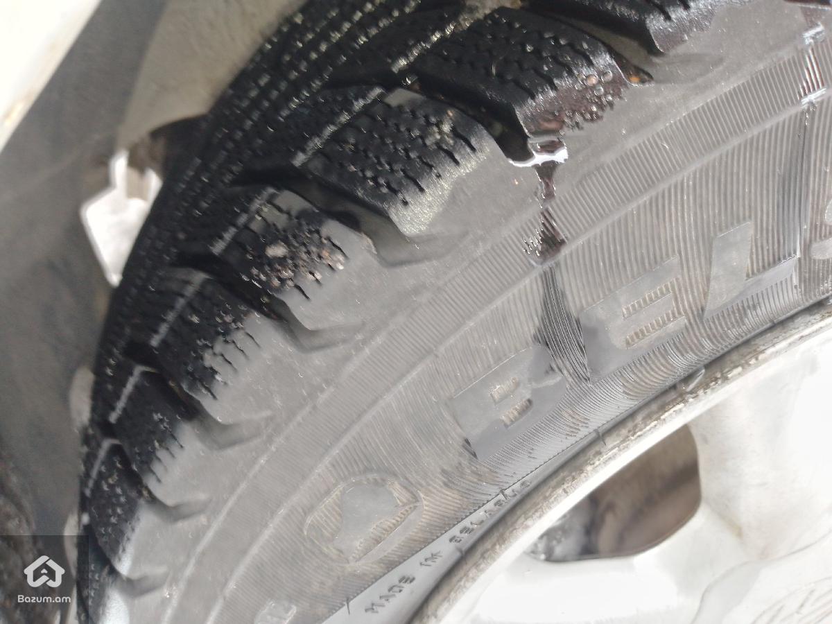 Volkswagen vento - image 6