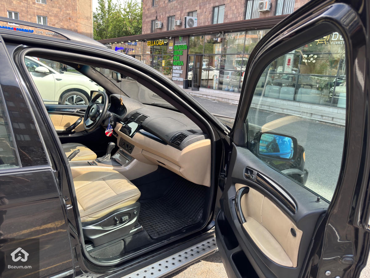 BMW X5 - image 8
