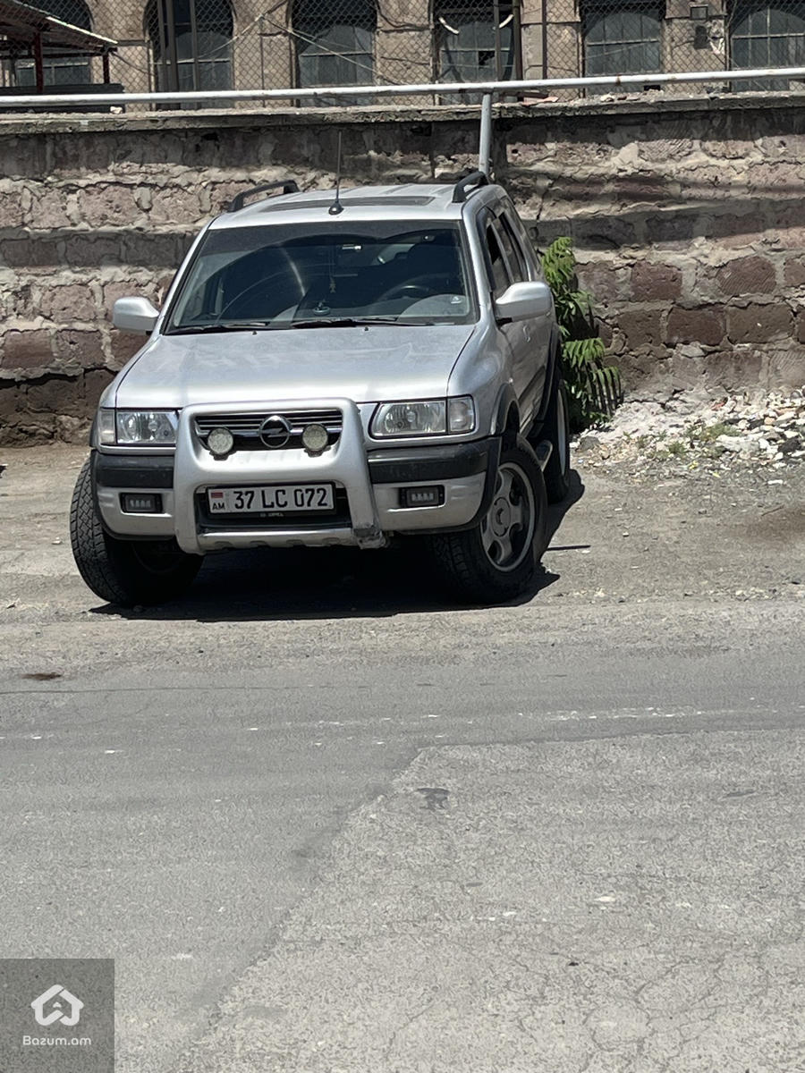 Opel Frontera 3.2 Limited - image 7