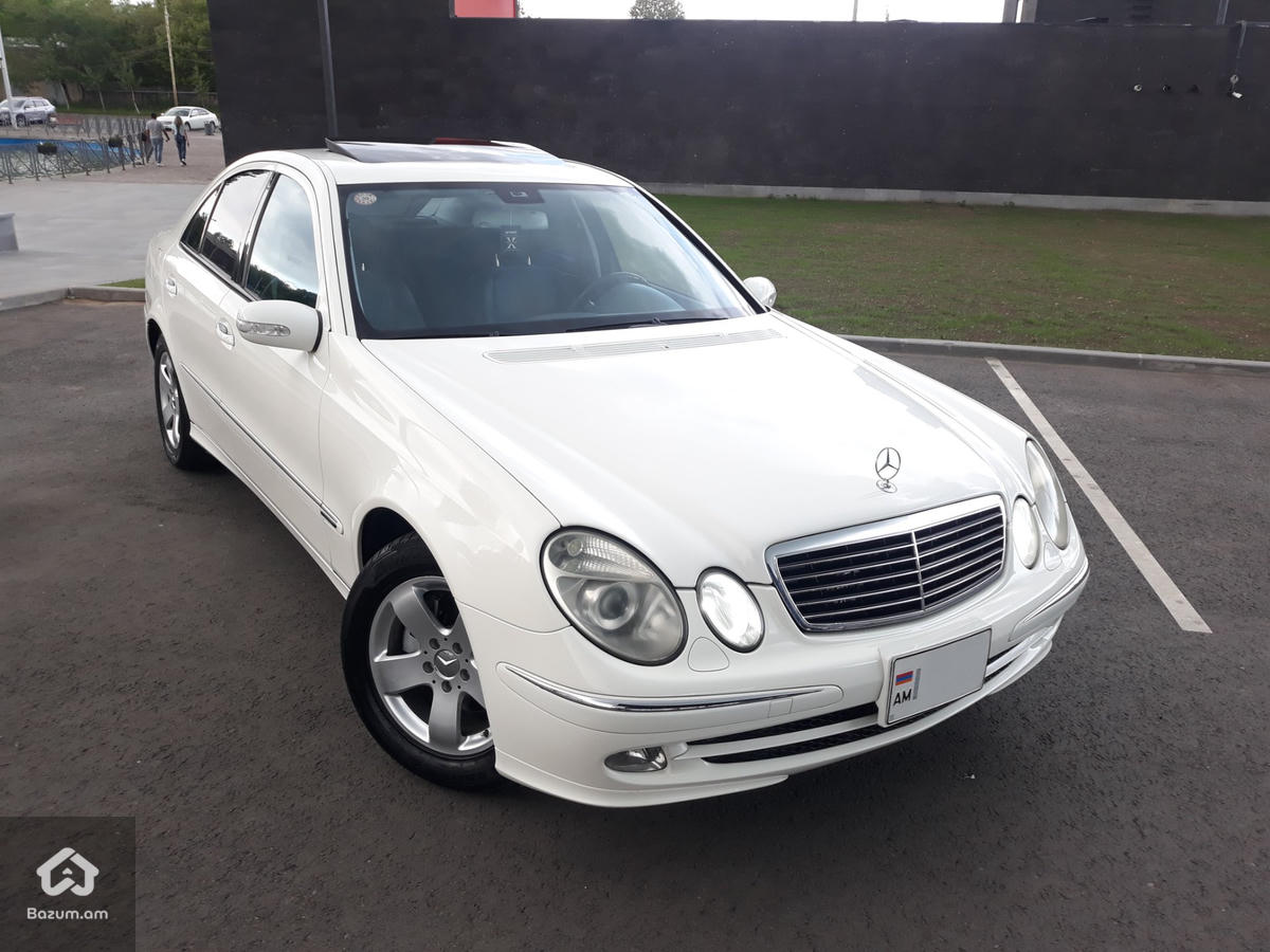 Mercedes W211 - image 2