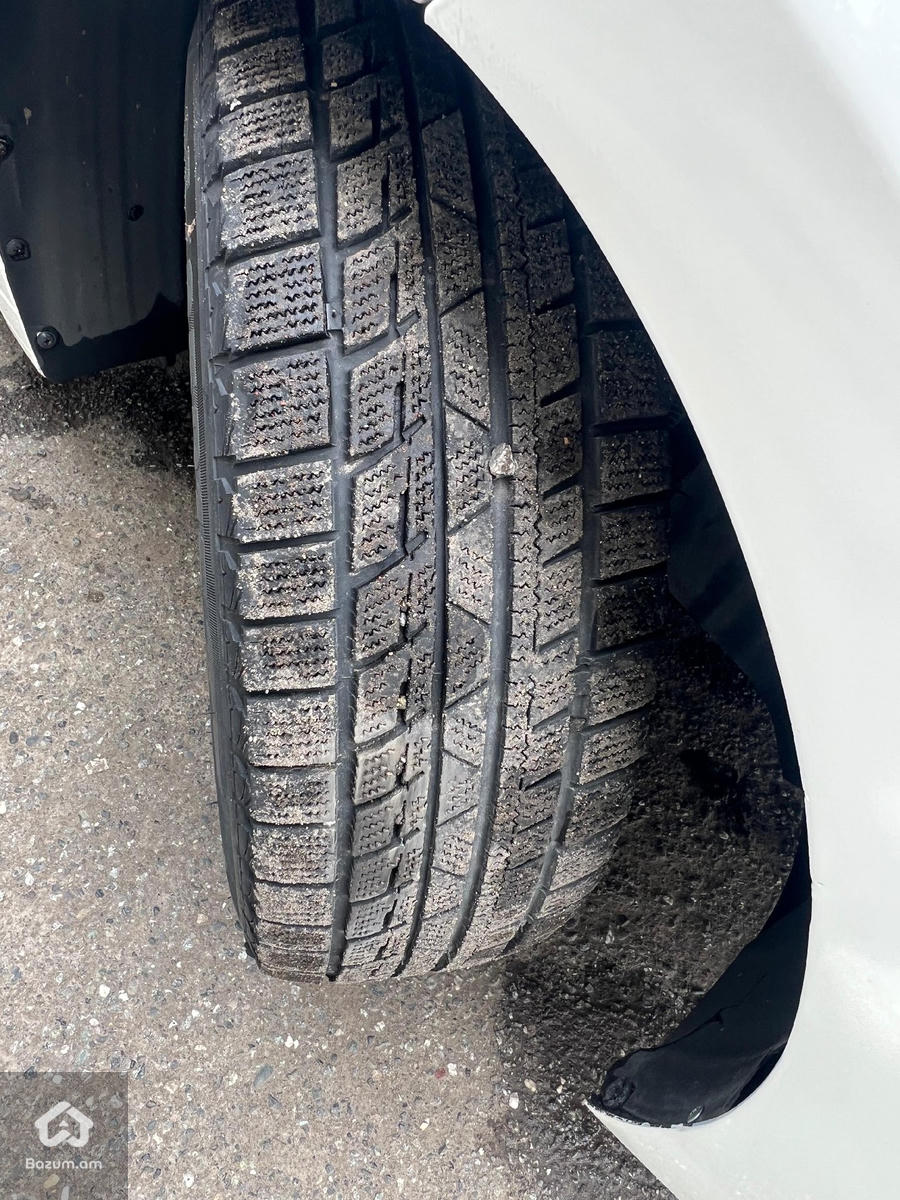 Hyundai  - image 8
