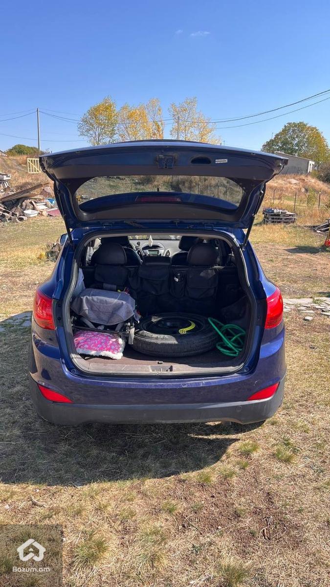 Hyundai Tucson - image 11