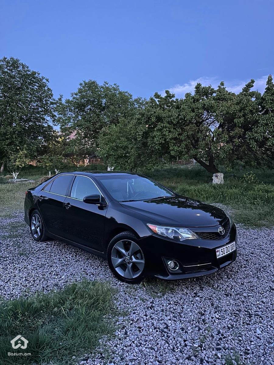 Toyota Camry V50 SE FULL - image 1