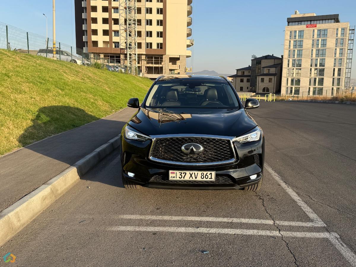 Infiniti QX50 - image 1