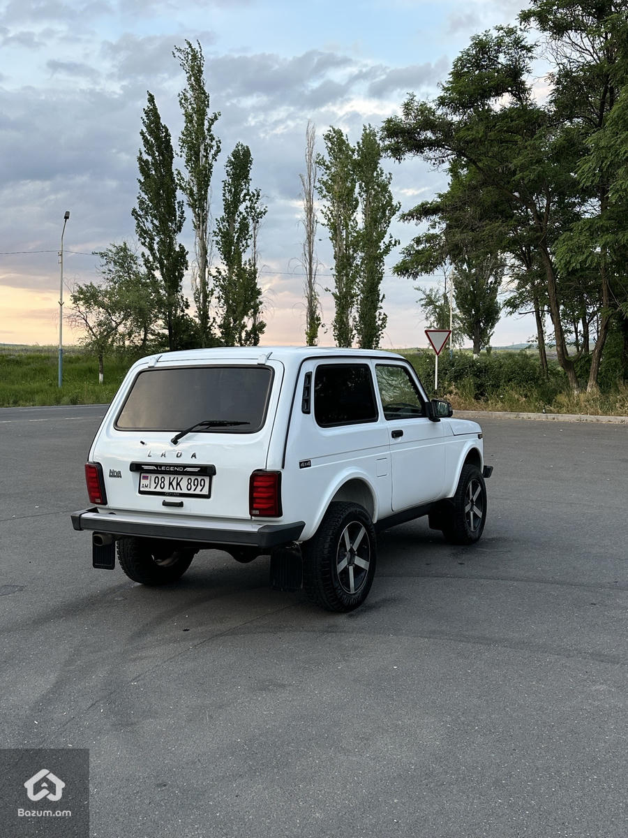 Lada Niva - image 5