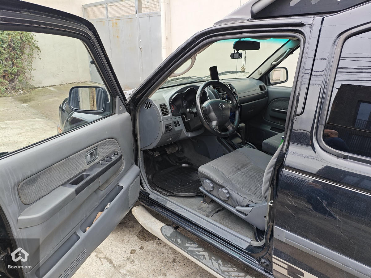 Nissan Xterra 2003թ, 3.3, 4*4 - image 7