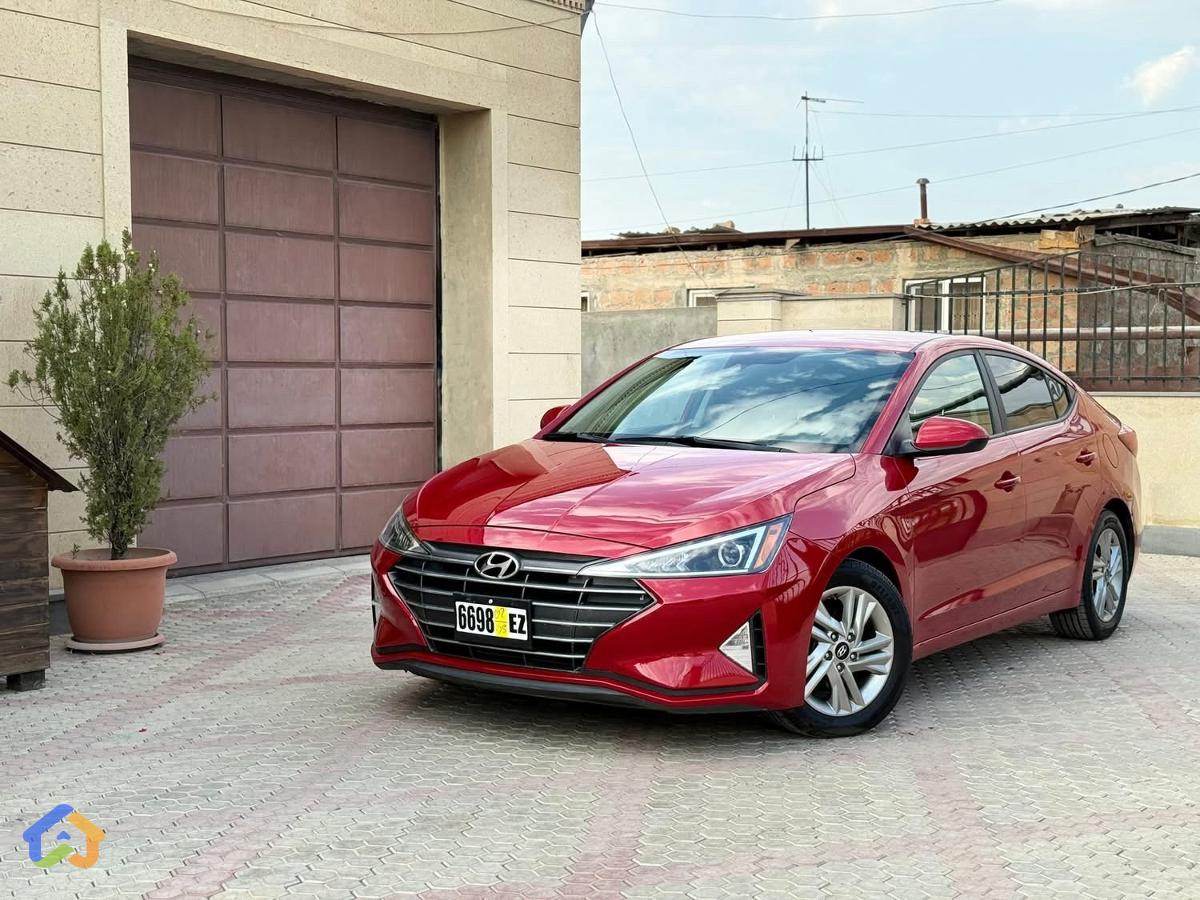 Hyundai Elantra Sel