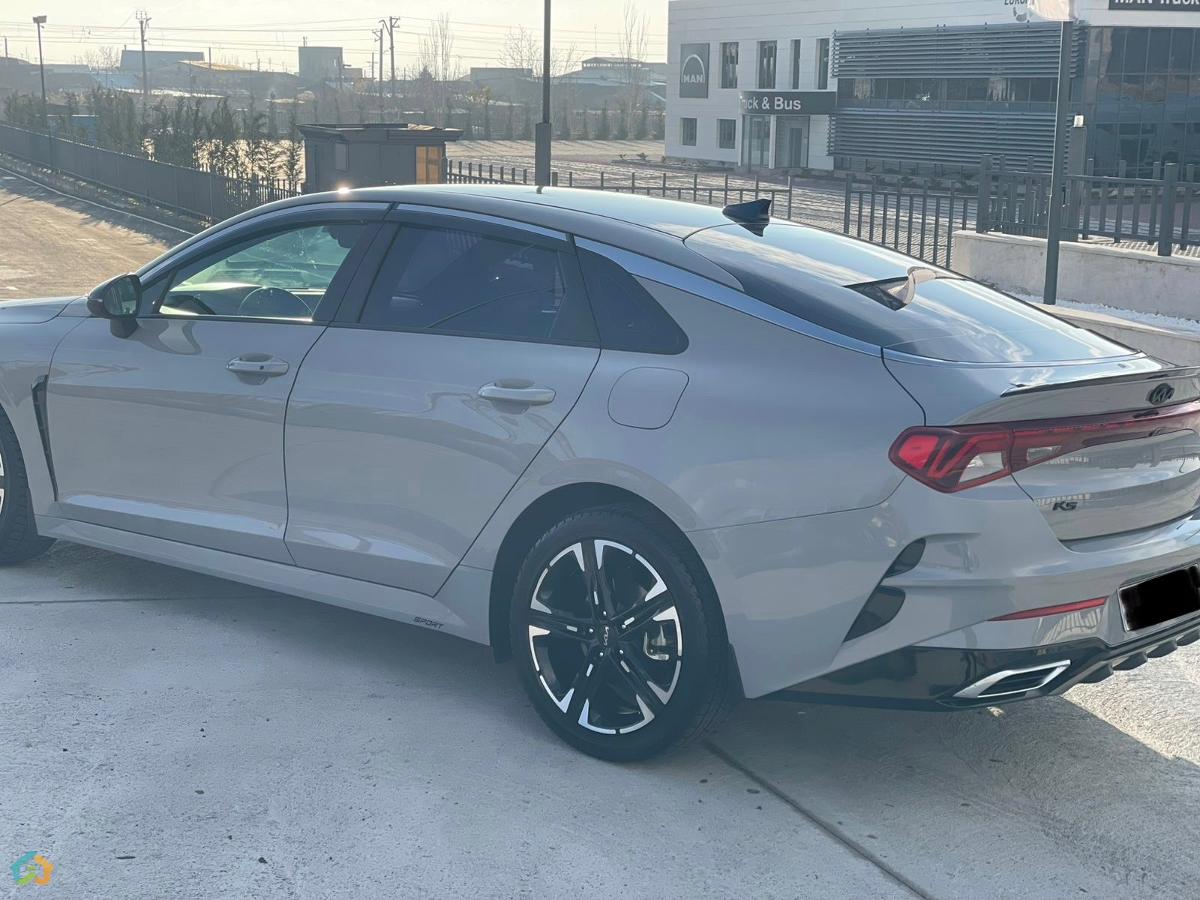 Kia K5 - image 7