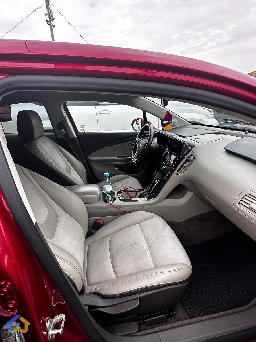 Chevrolet Volt - image 19