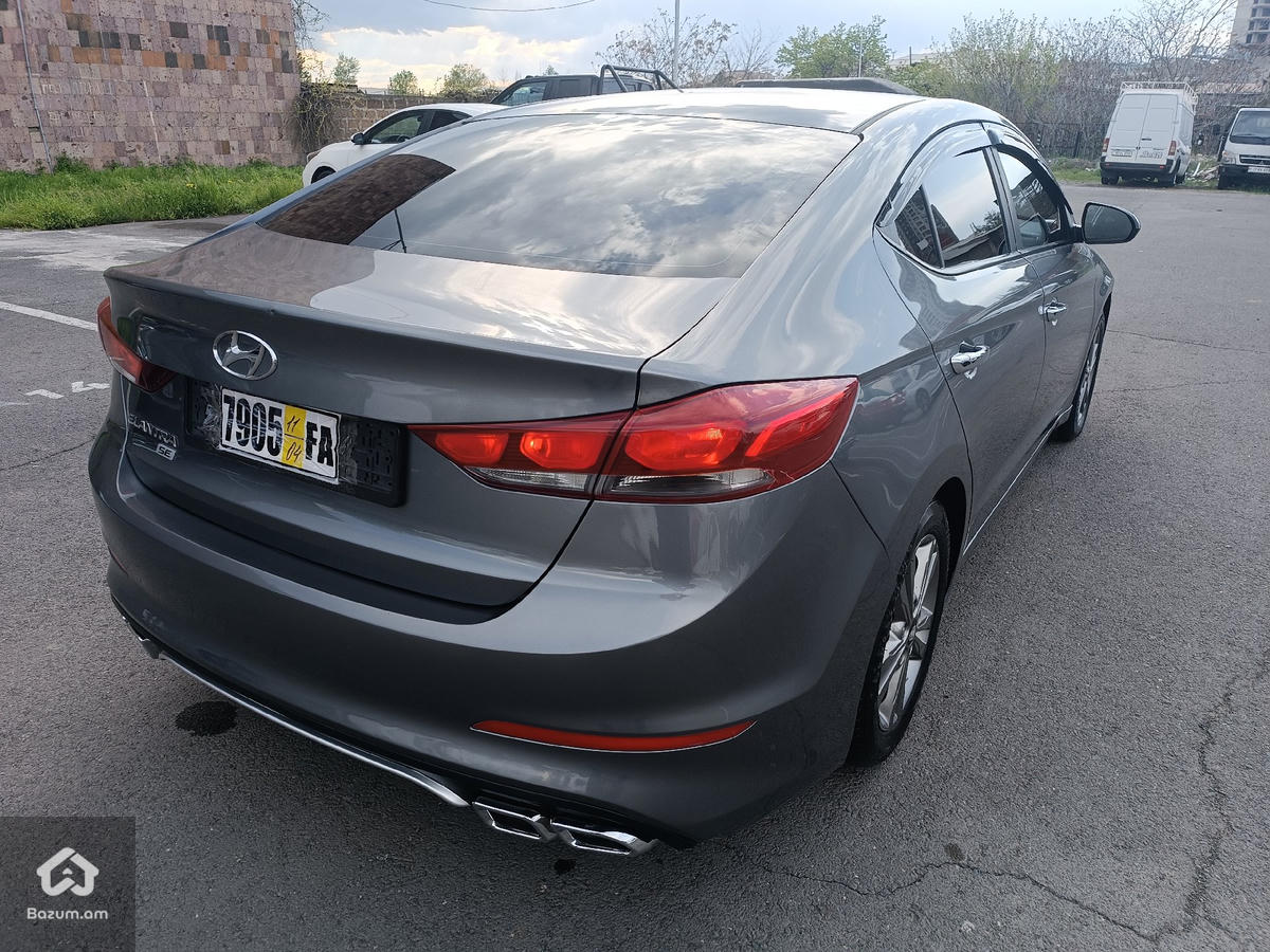 HYUNDAI ELANTRA  - image 3