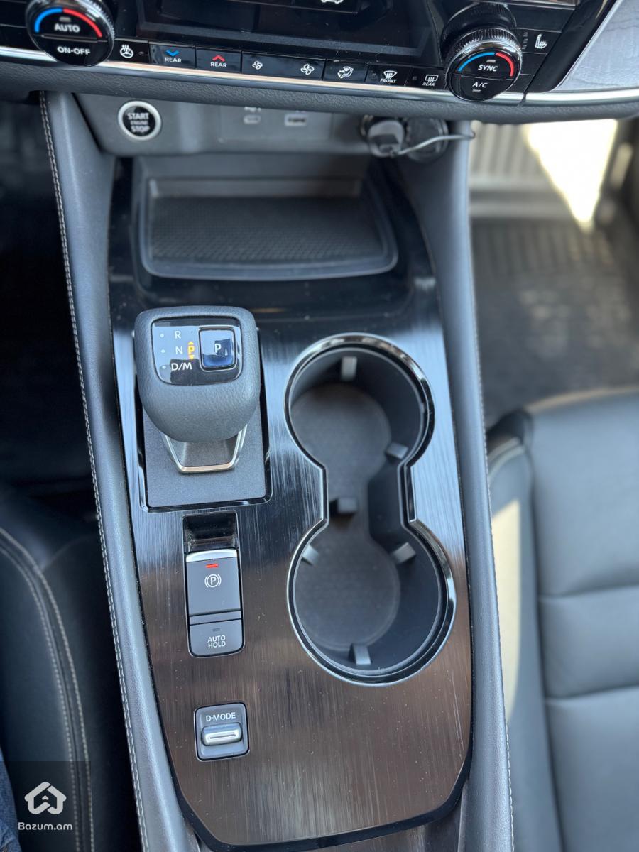 Nissan Rogue SL 2021 - image 11