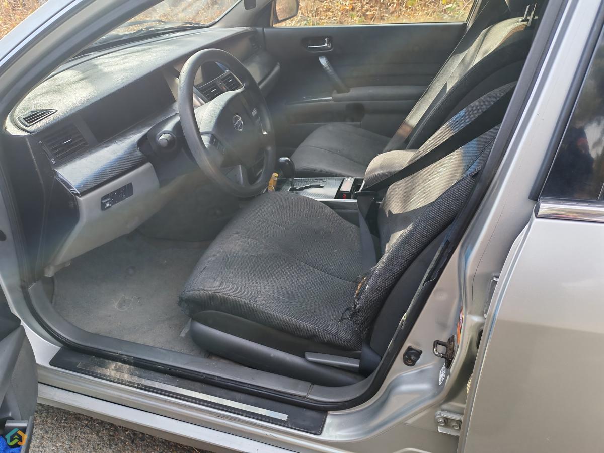 Nissan teana  - image 1