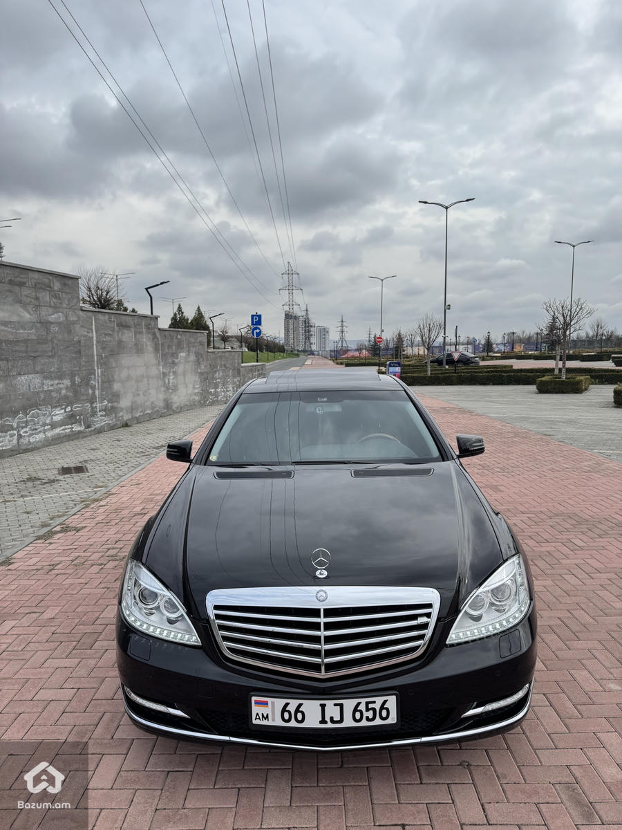 Mercedes Benz S550 - image 7