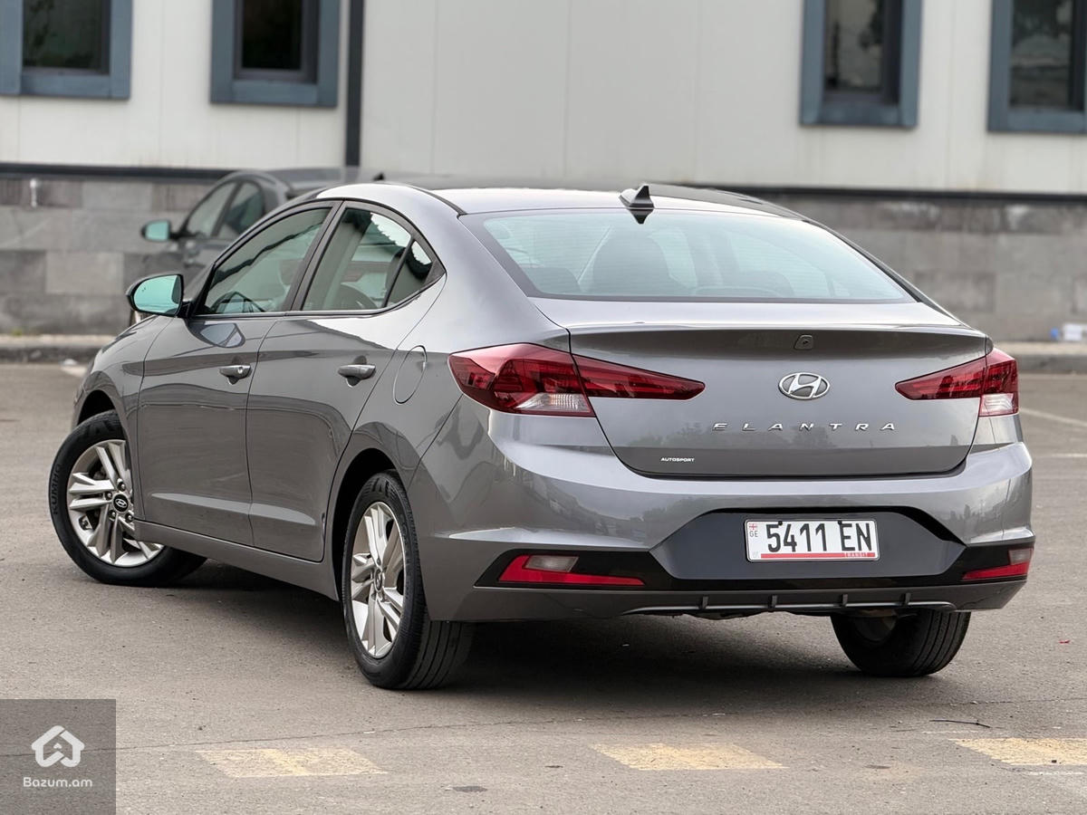 Hyundai - image 9
