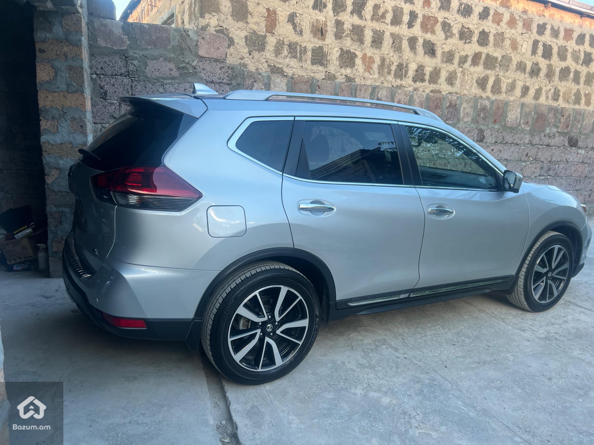 Nissan Rogue 2020 SL Premium - image 3