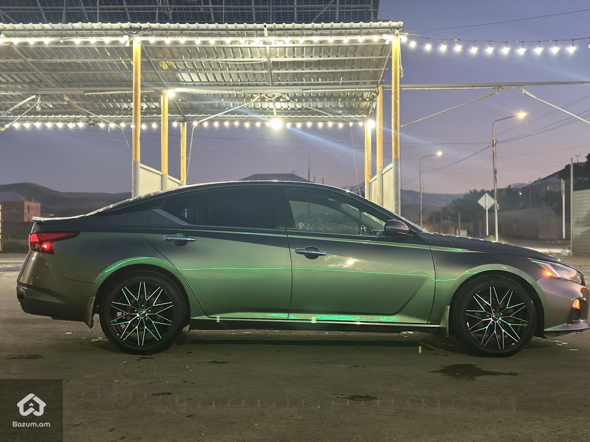 Nissan Altima 2020 - image 3
