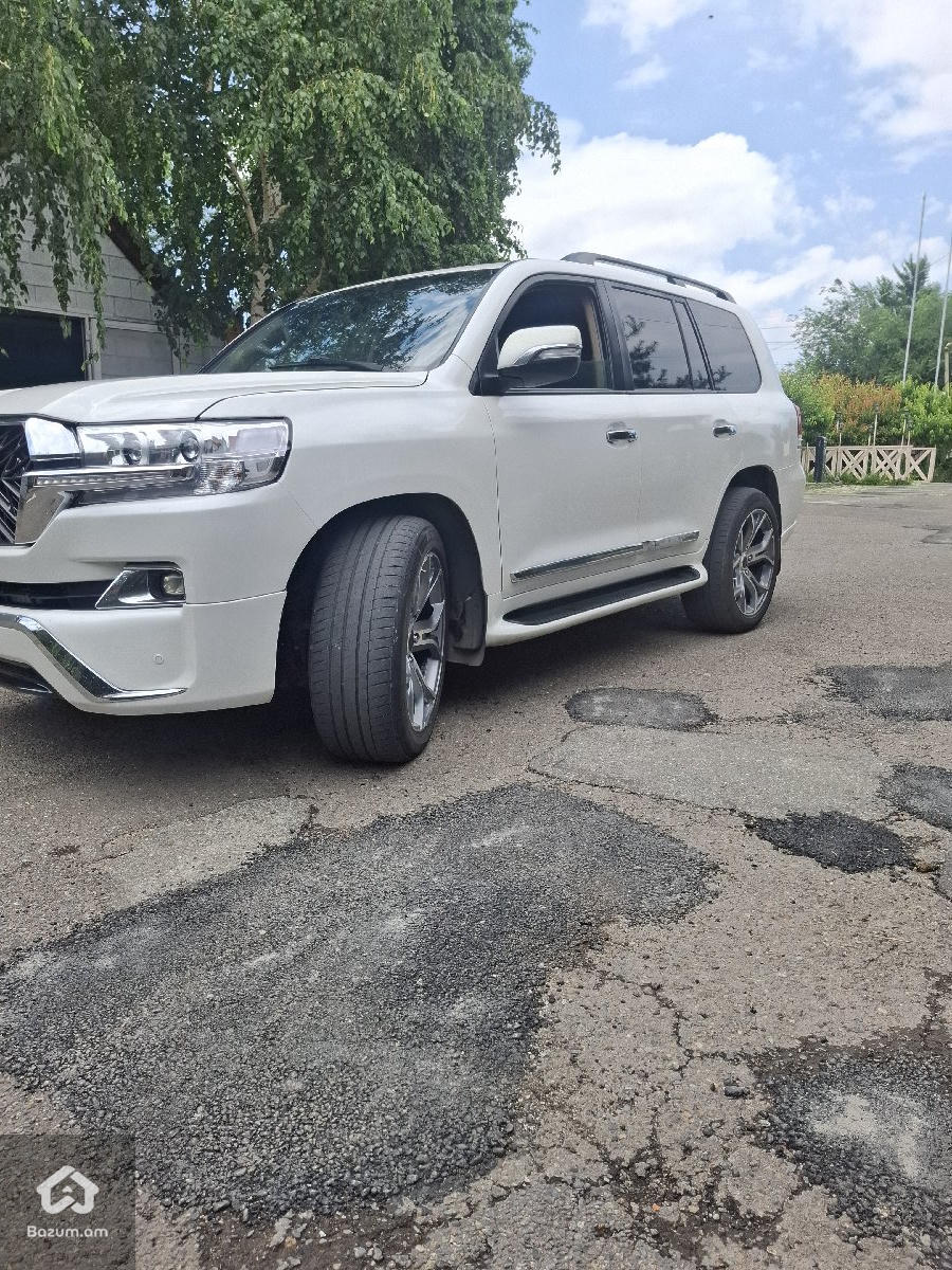 Toyota land cruiser 200 2009թ.  - image 7