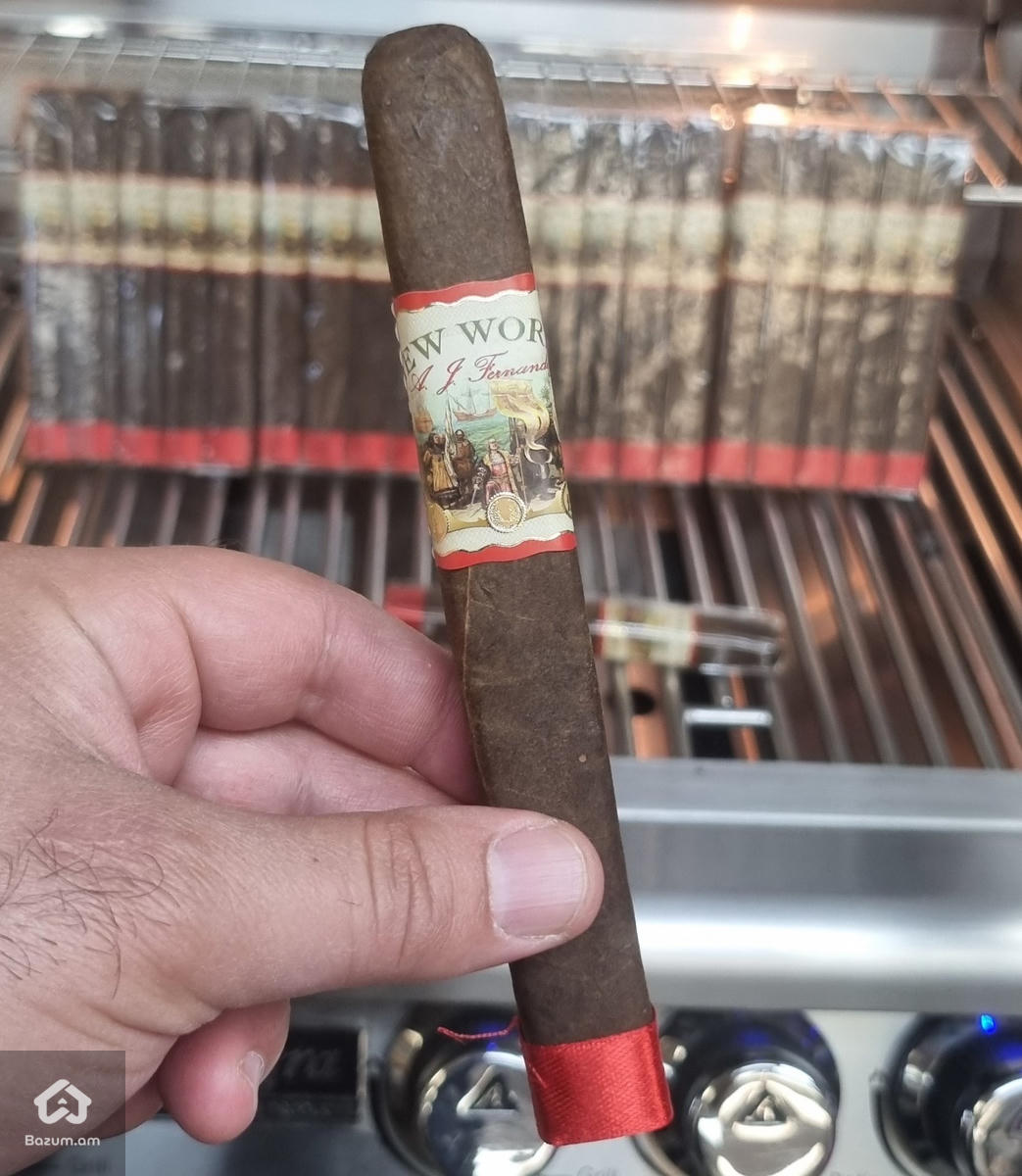 Cigar AJ Fernandez New World - image 2