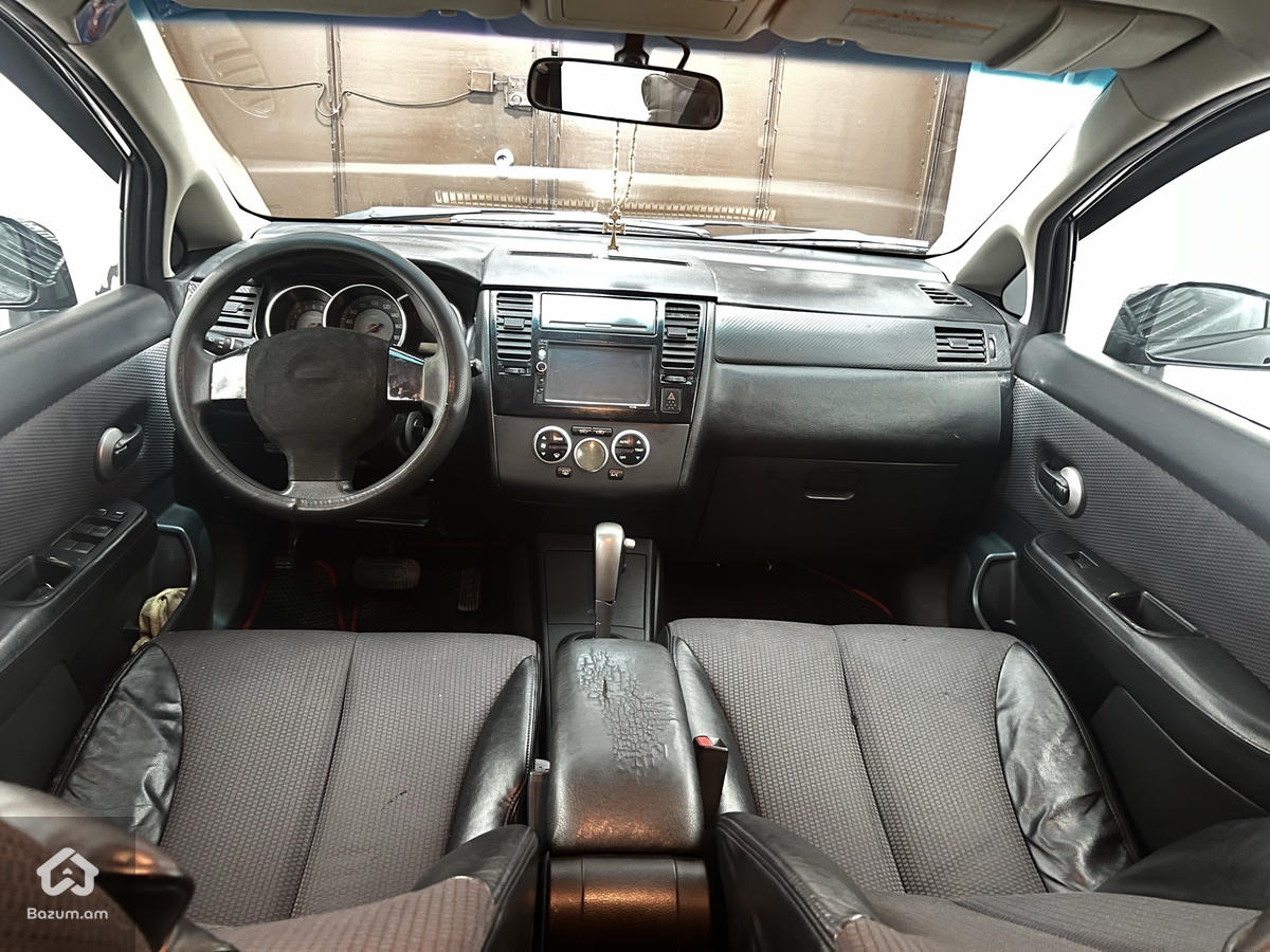 Nissan - image 8
