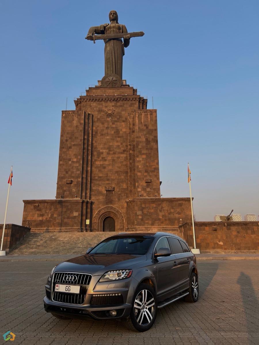 Audi Q7 Sline Quattro - image 2