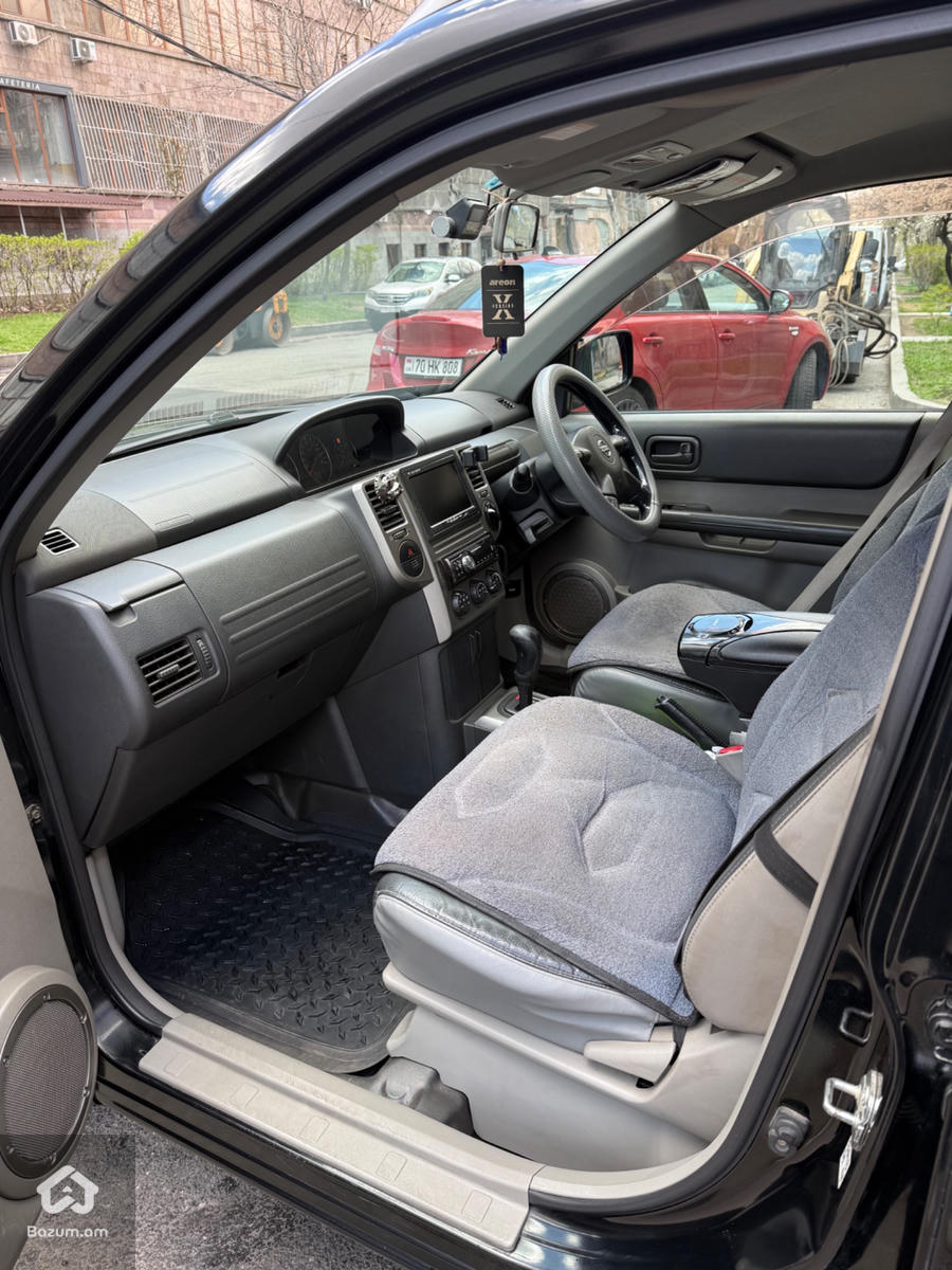 Nissan Xtrail - image 2