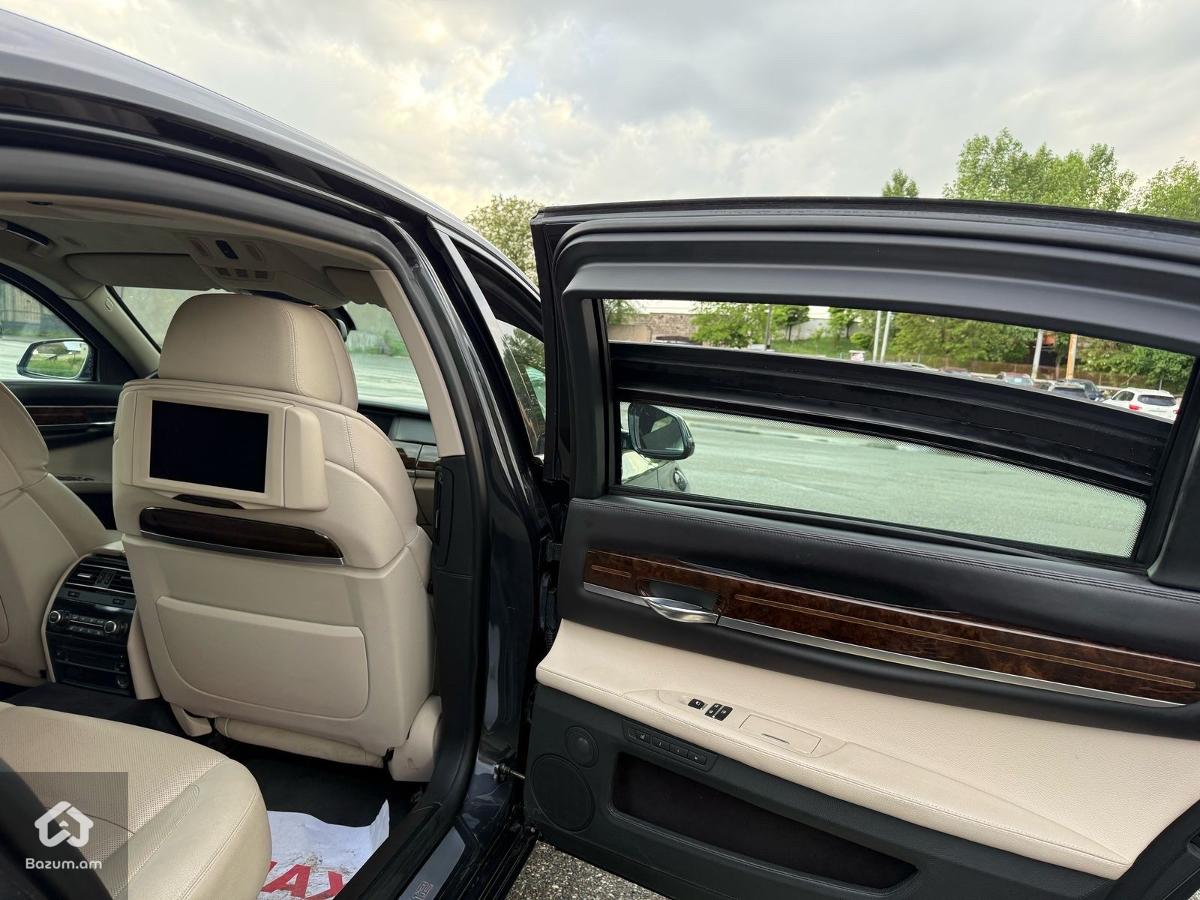 վաճառվում է զրահապատ B7 - image 18