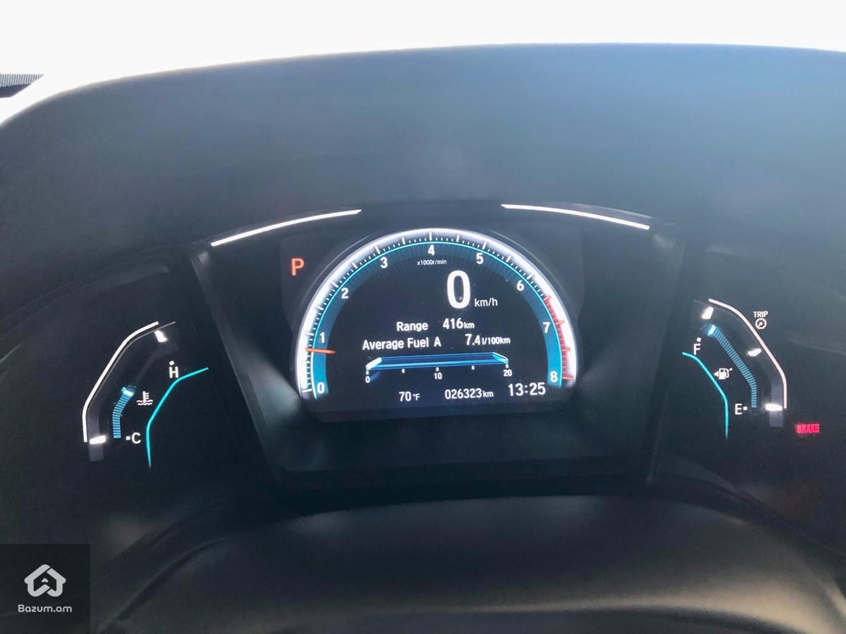 Honda civic 2020 - image 8