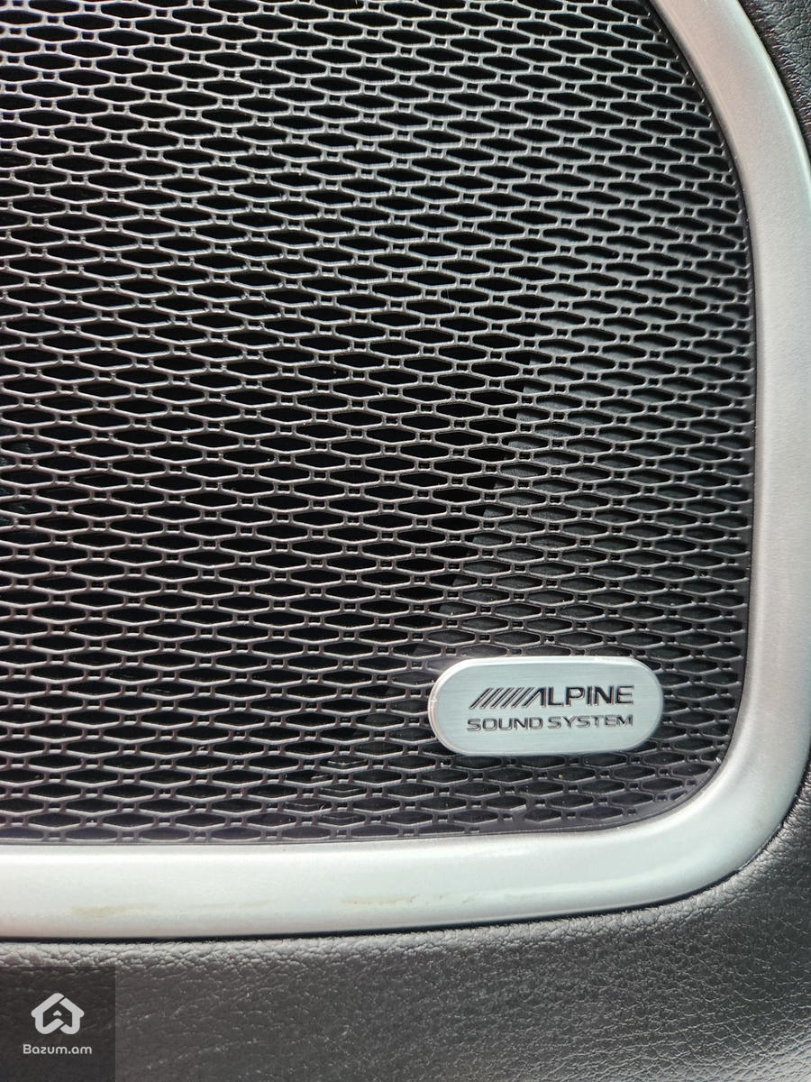 Jeep Compass  - image 17