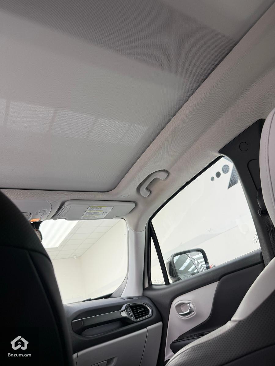 Jeep Renegade Limited 1.3T 4x4 2022 - image 21