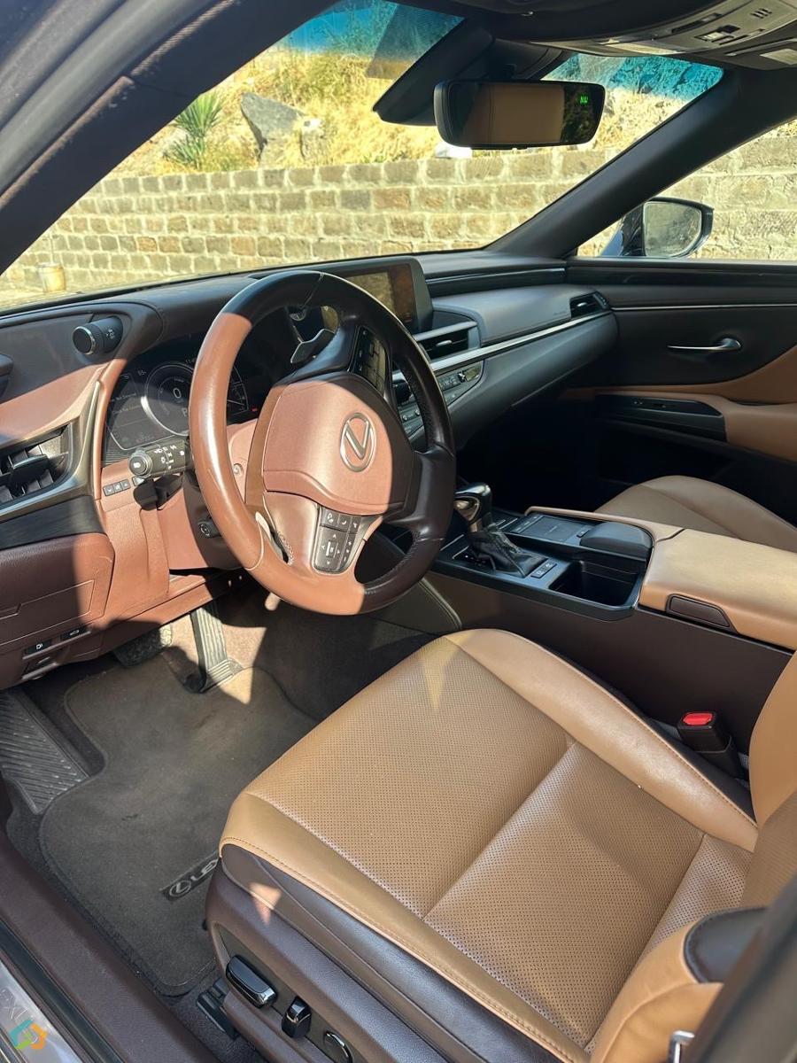 Lexus ES, 2.5 լ, հիբրիդ, 2021 թ. - image 2