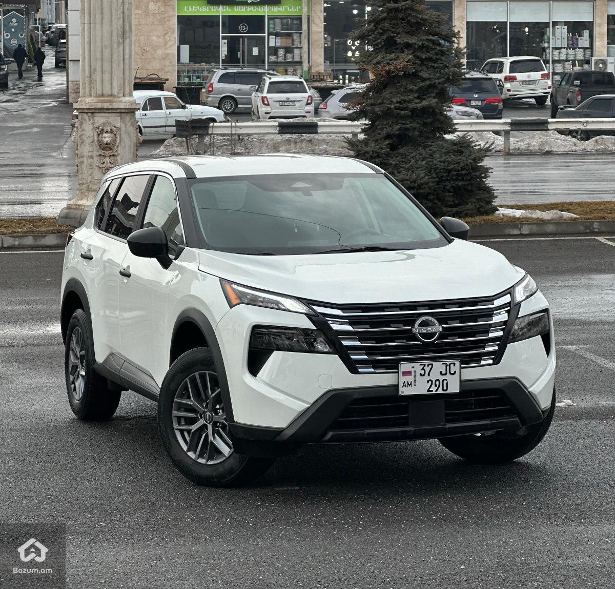 Nissan Rogue 2024թ, 4x4 - image 1